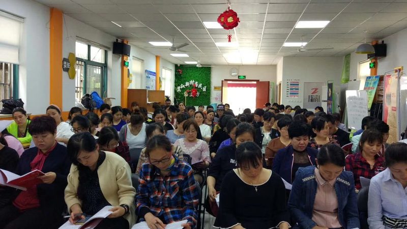 小标题：婴幼儿肌肤特点与护理需求