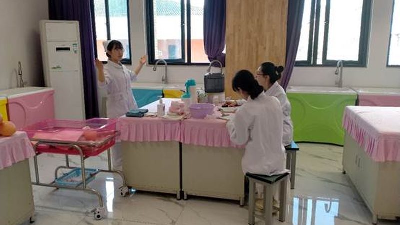三线城市月嫂服务加盟条件